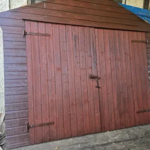 19ft x 10ft Wooden Garage - Image 2