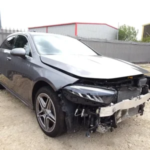 2024 Mercedes-Benz A250 AMG Line Premium E Hybrid – Front Damage, Salvage, Repairable - Image 4