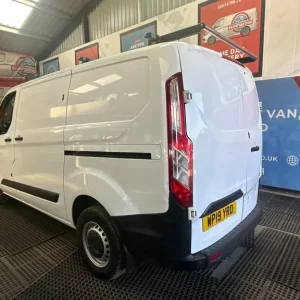 2019 Ford Transit Custom 300 Base Panel Van Diesel Manual - Image 6