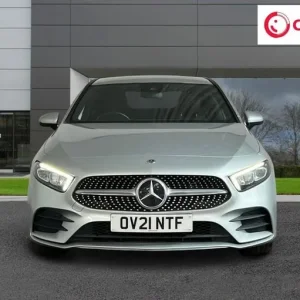2021 Mercedes-Benz A250e AMG Line 4-door hatchback - Image 4
