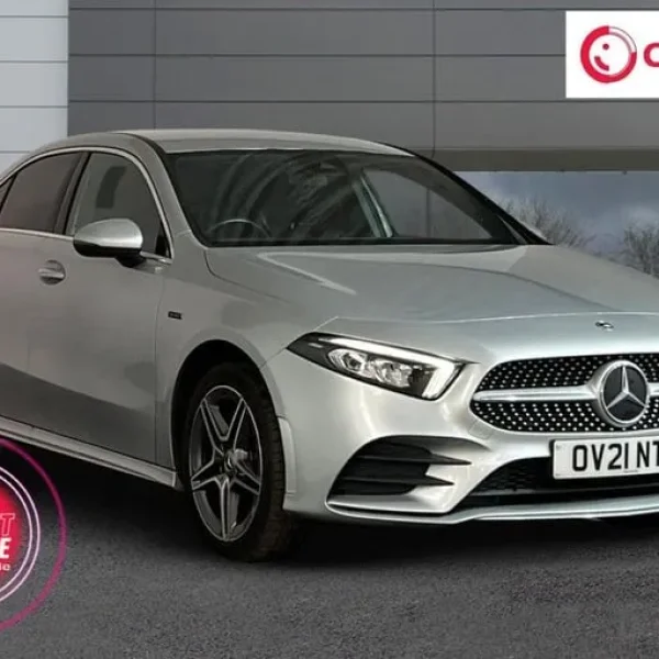 2021 Mercedes-Benz A250e AMG Line 4-door hatchback