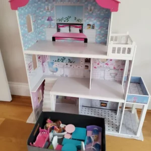 dolls house with many extras - Image 2