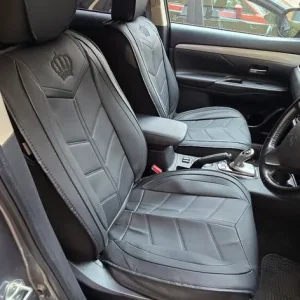 2014 Mitsubishi Outlander - Image 3