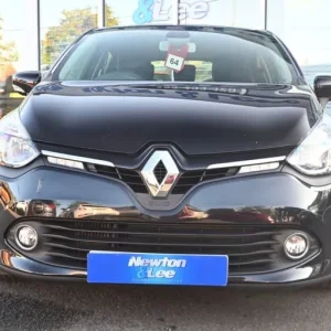 2016 Renault Clio 1.5 dCi Dynamique Nav Hatchback - Image 2
