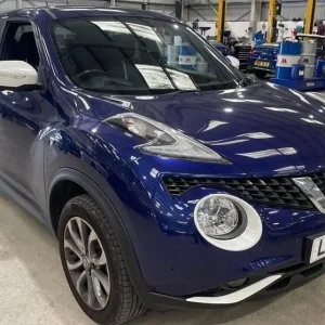 2018 Nissan Juke Tekna 5-door with leather seats and navigation