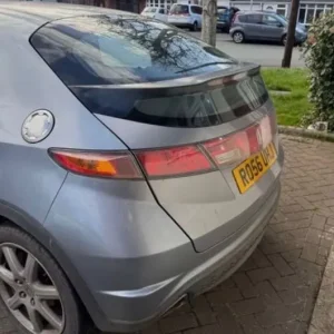 Honda Civic VTi ULEZ compliant - Image 7