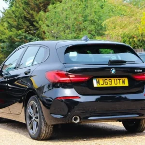 2019 BMW 1 Series 1.5d Sport Euro 6 5-door Hatchback - Image 3