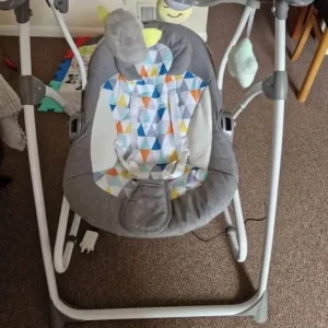 Baby swing