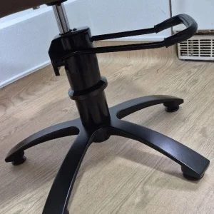 Styling Chair - Taupe - Adjustable - Very Good Condition - Image 5