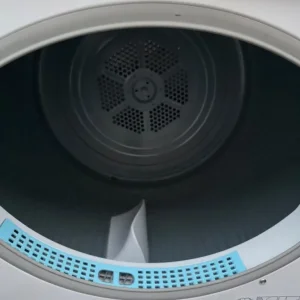 8kg Indesit condenser tumble dryer - Image 2