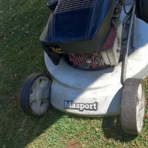 Masport 21 inch self drive mower - Image 3
