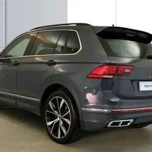 2022 Volkswagen Tiguan R-Line 2.0 TDI 4Motion Diesel Estate - Image 3