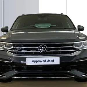 2022 Volkswagen Tiguan R-Line 2.0 TDI 4Motion Diesel Estate - Image 7