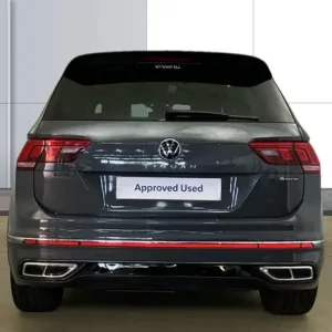2022 Volkswagen Tiguan R-Line 2.0 TDI 4Motion Diesel Estate - Image 8