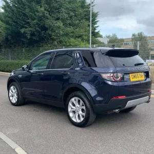 2016 Land Rover Discovery Sport 2.0 TD4 HSE SUV - Image 5