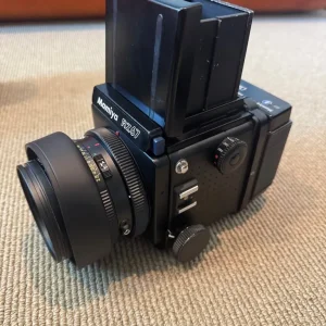 Mamiya RZ67 medium format camera with lenses and accessories - Image 2