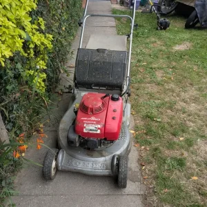 Honda HR2160 lawnmower - Image 3