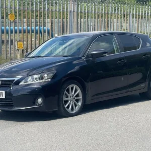 2013 Lexus CT 200h 1.8 SE 5-door hatchback - Image 3