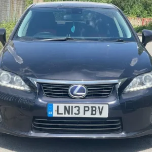 2013 Lexus CT 200h 1.8 SE 5-door hatchback - Image 4