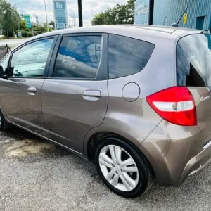 2013 Honda Jazz 1.4 i-VTEC ES Plus Hatchback - Image 7