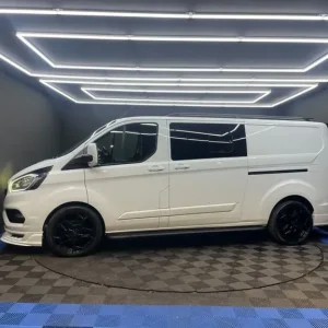 2019 Ford Transit Custom 2.0 Diesel Manual Van – Long Wheelbase, Leather Seats, Union Bodykit - Image 8
