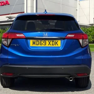 2020 Honda HR-V 1.5 i-VTEC SE 5dr Hatchback PETROL Manual - Image 8