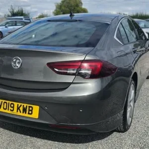 2019 Vauxhall Insignia 1.5T SRi VX Line Nav 5-door hatchback - Image 7