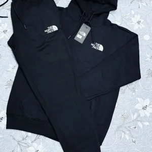 Mens Northface hoodies size small to xxl - Image 3