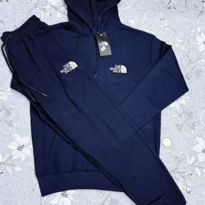 Mens Northface hoodies size small to xxl - Image 4