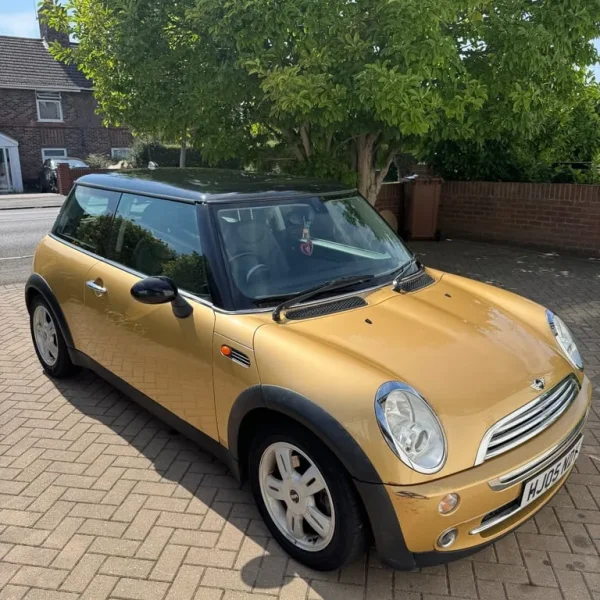 2005 Mini Hatchback 1.6L 3-door