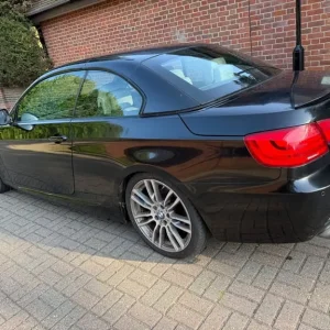BMW 3 Series Convertible 2011 Manual 1995cc 2-door - Image 6