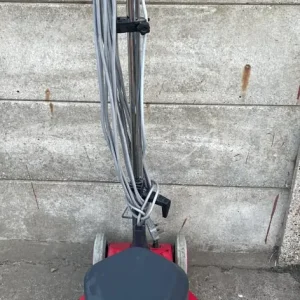 Scrubbing machine