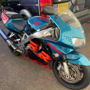 Honda Fireblade CBR900 RR - Image 3