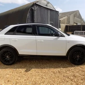 2017 Audi Q3 2.0 TDI Quattro Black Edition S-Line Estate - Image 5