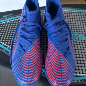 Adidas Predator 7 - Image 2