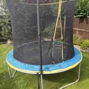 8ft trampoline