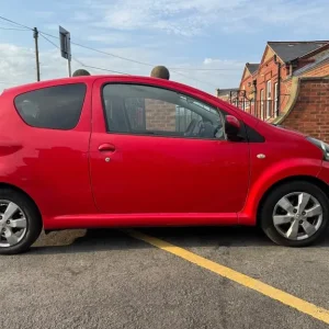 2011 Toyota AYGO 1.0 VVT-i Go 3dr Hatchback Petrol Manual - Image 5