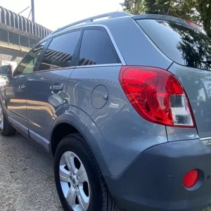 2013 Vauxhall Antara 2.4i 16v Exclusiv 5dr Hatchback - Image 7
