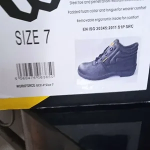 Work boots black steel toe cap