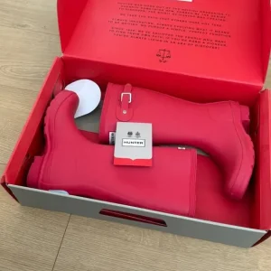 Hunter kids wellington boots Size 1 UK