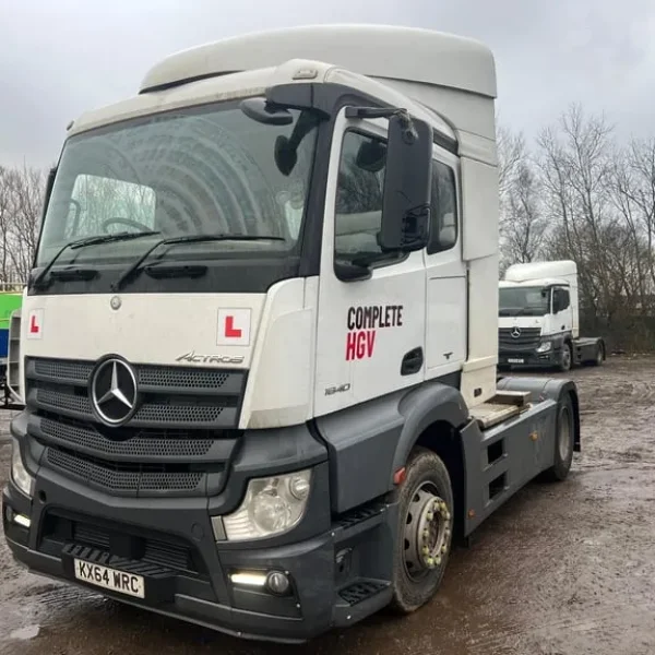 Mercedes-Benz Actros 1840 RHD Tractor Unit – Choice of 4