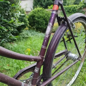 English classic bike - Image 3