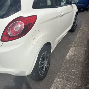 Ford KA Hatchback 2011 3-door manual - Image 3