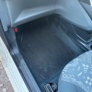 Ford KA Hatchback 2011 3-door manual - Image 7