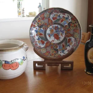 THREE GREAT LOOKING ORNAMENTS - Image 4