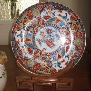 THREE GREAT LOOKING ORNAMENTS - Image 6