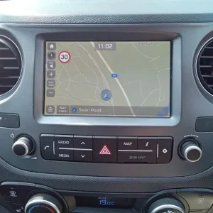 2017 Hyundai i10 1.2 Premium SE Hatchback - Image 4