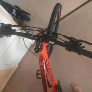 Orbea 19 inch bike with 3x9 shifters and hydraulic brakes - Image 2