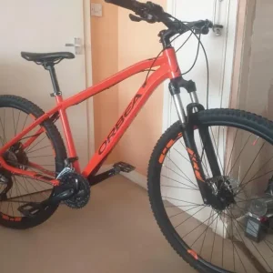 Orbea 19 inch bike with 3x9 shifters and hydraulic brakes - Image 3