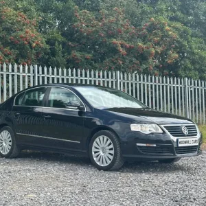 VOLKSWAGEN PASSAT 2.0 TDI BlueMotion Tech Highline 2009 - Image 3